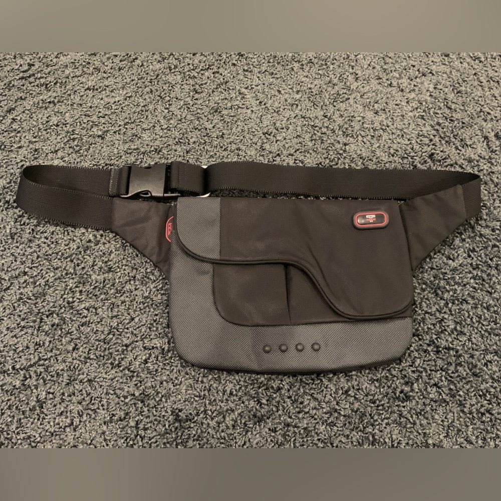 Tumi Tech Waist Belt Bag